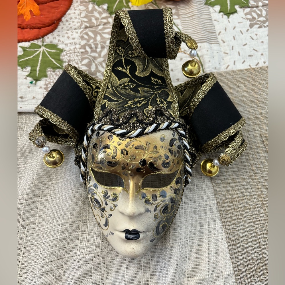 Mardi Gras mask. Handpainted.